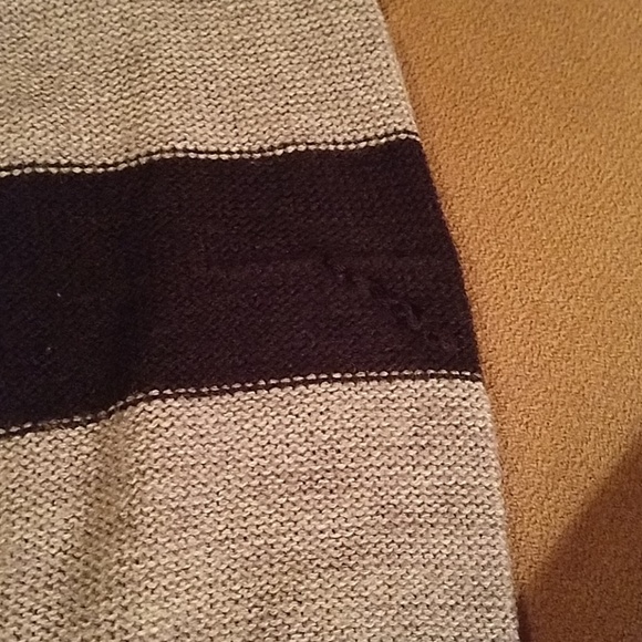 Vintage hooded sweater - Picture 6 of 6